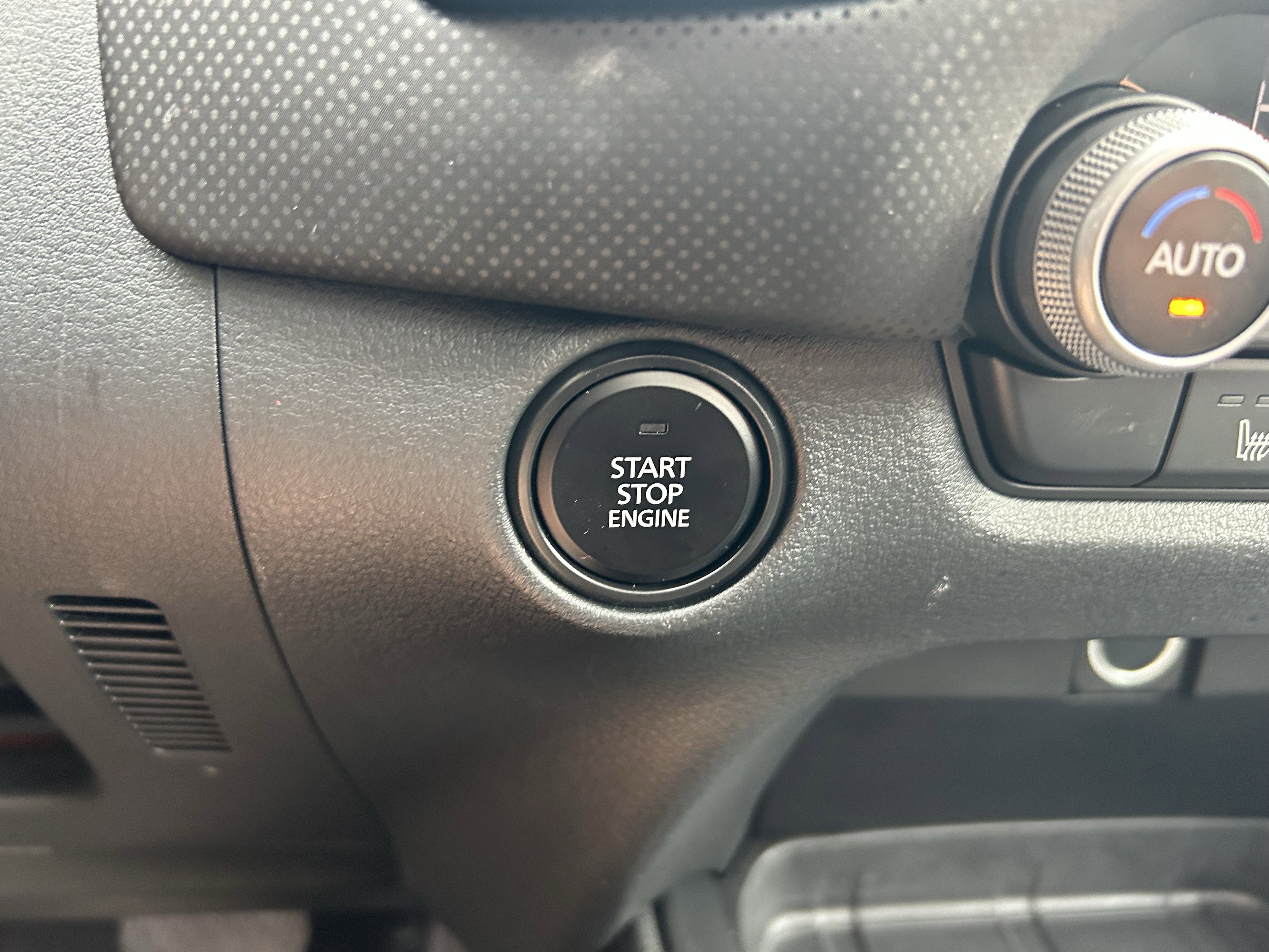 Certified 2025 MAZDA CX-50 AWD 2.5 S w/ Accent Package image 17