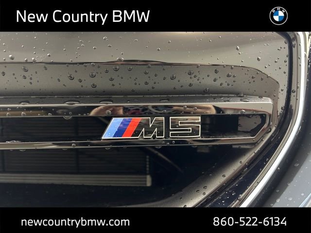 New 2026 BMW M5 w/ Executive Package image 32