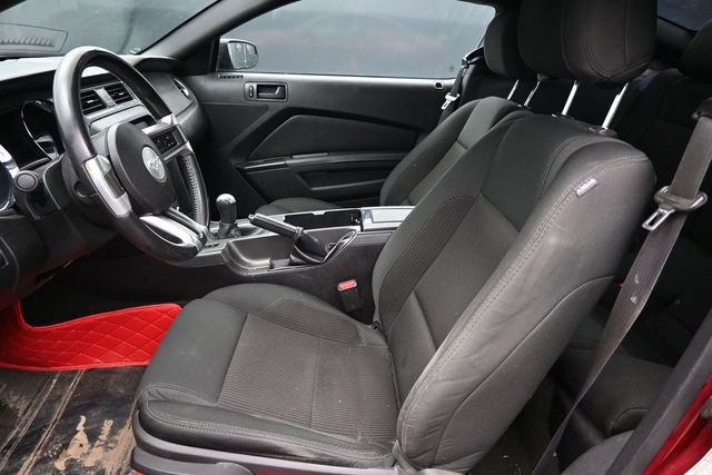 Used 2014 Ford Mustang Coupe RWD image 11