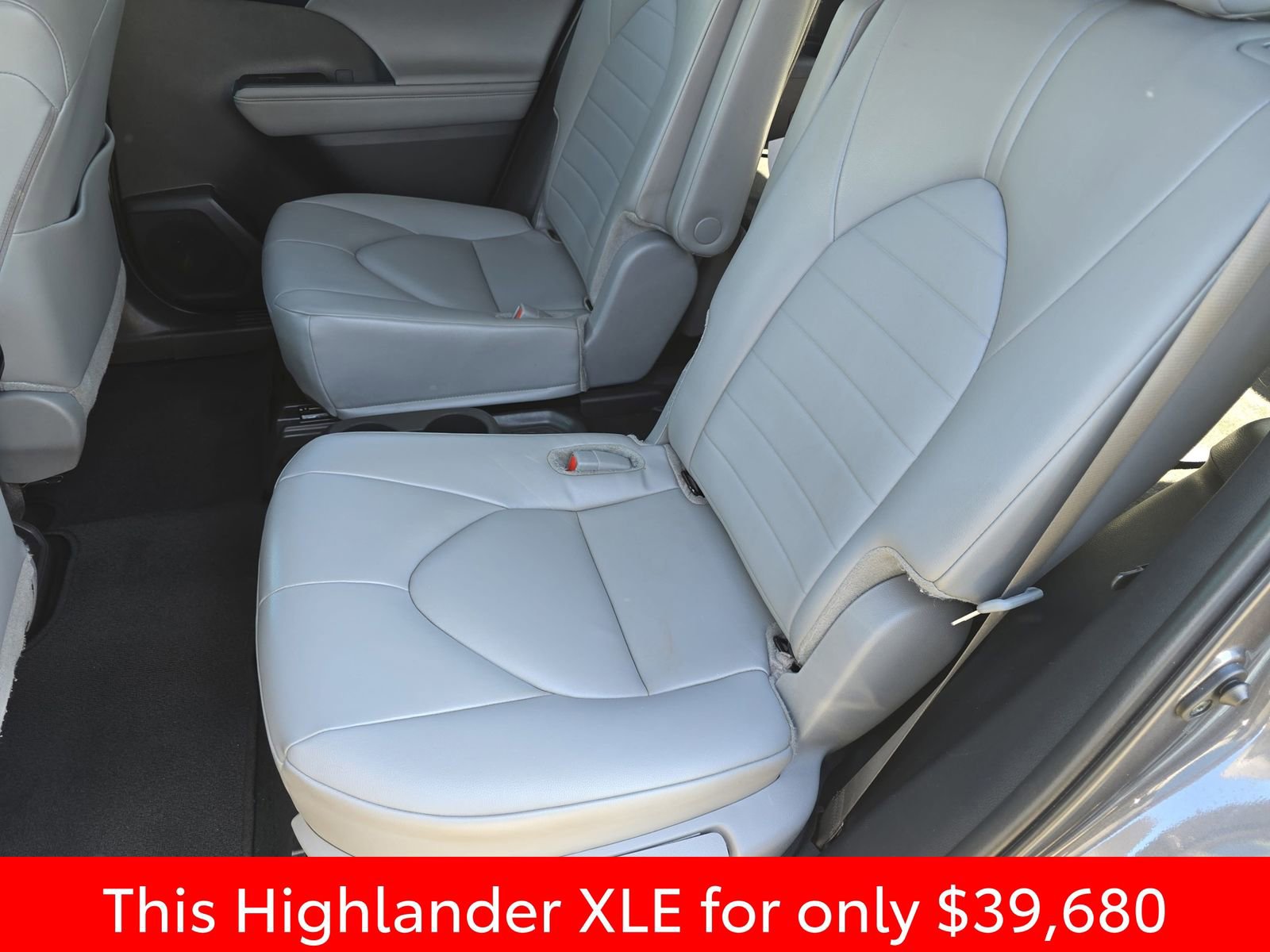 Used 2024 Toyota Highlander XLE image 22