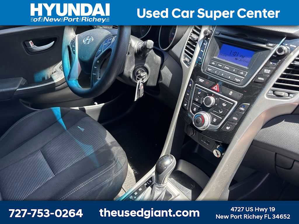 Used 2016 Hyundai Elantra GT FWD image 6