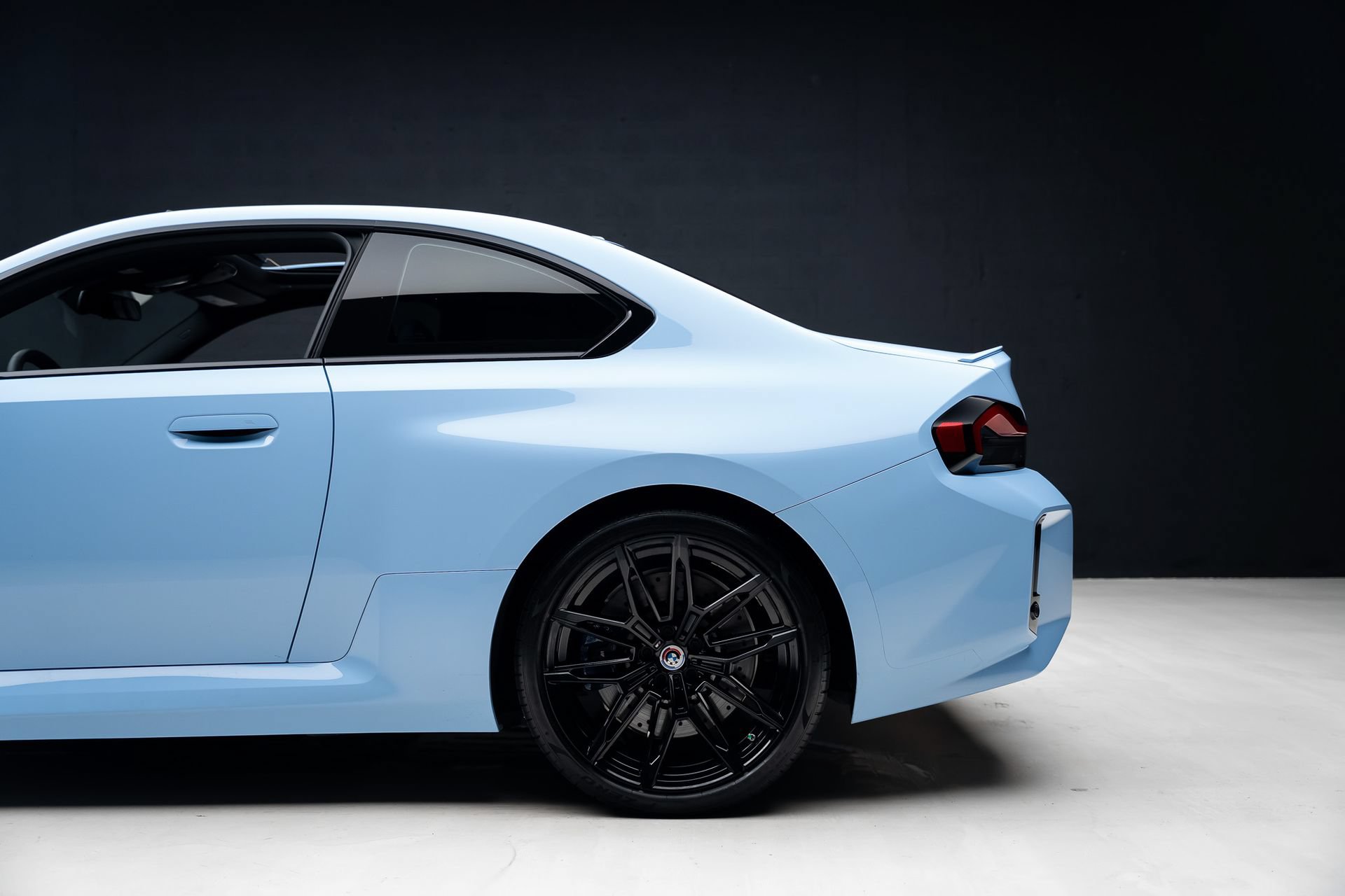 Used 2023 BMW M2 RWD image 21