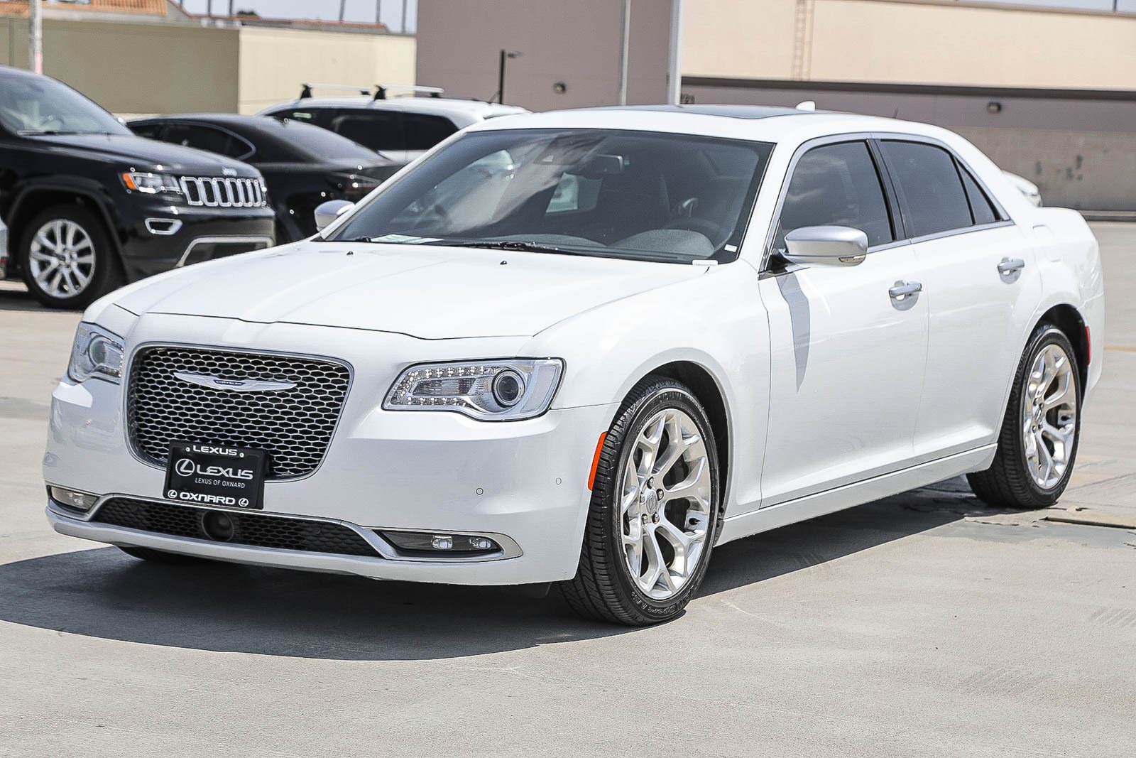 Used 2018 Chrysler 300 C w/ Sun, Sound & Nav Package RWD image 3