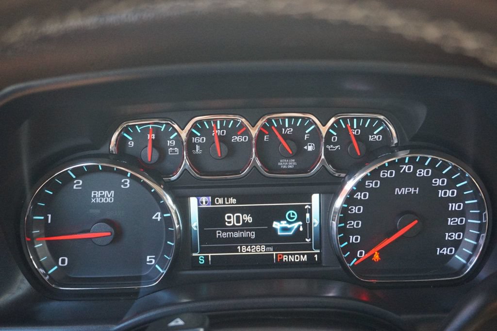 Used 2015 Chevrolet Silverado 2500 LT w/ LT Convenience Package RWD image 28