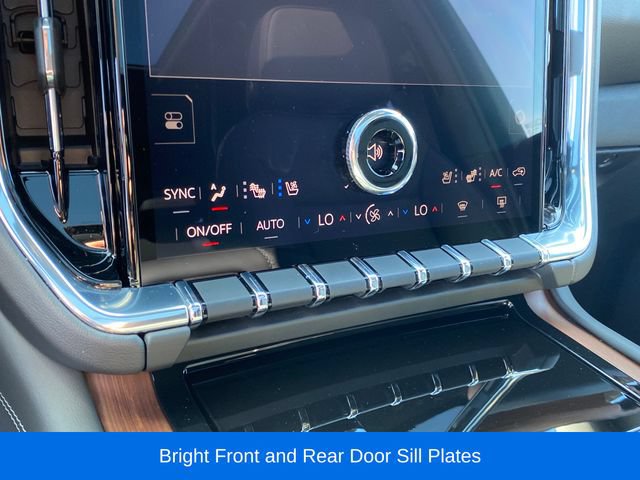 Certified 2025 GMC Yukon Denali w/ Sun & Power Step Package AWD/4WD image 14