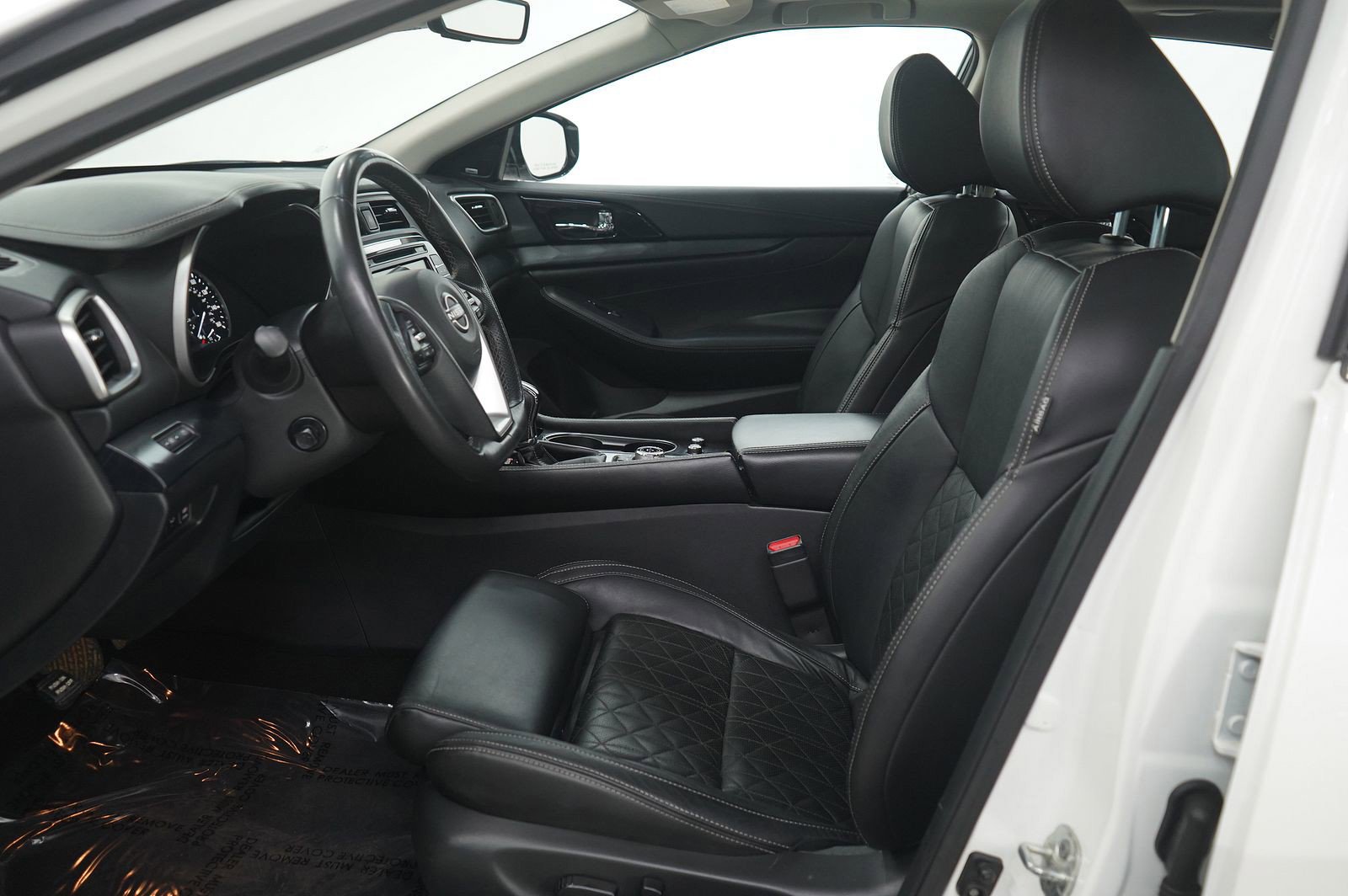 Used 2023 Nissan Maxima Platinum image 16