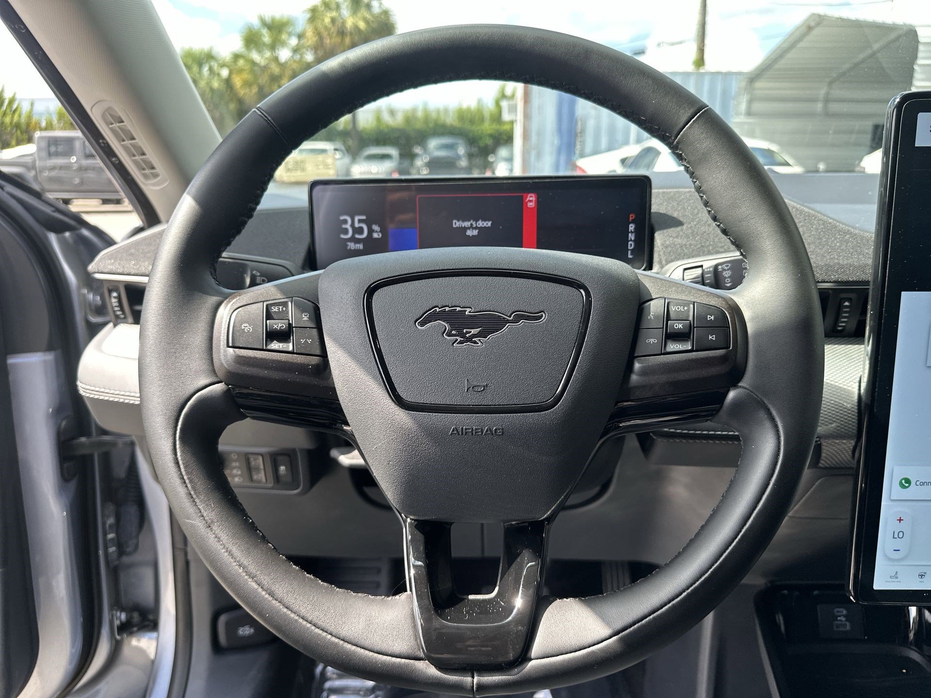 Used 2022 Ford Mustang Mach-E Select w/ Comfort/Technology Package RWD image 11