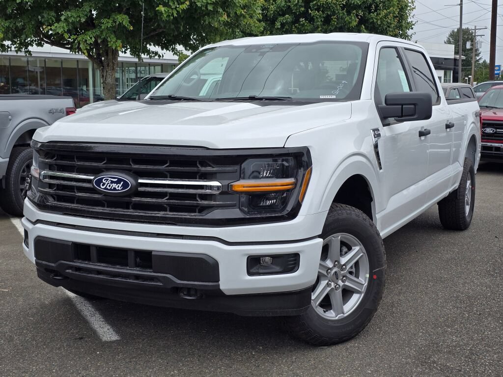 New 2026 Ford F150 XLT w/ Equipment Group 301A Standard