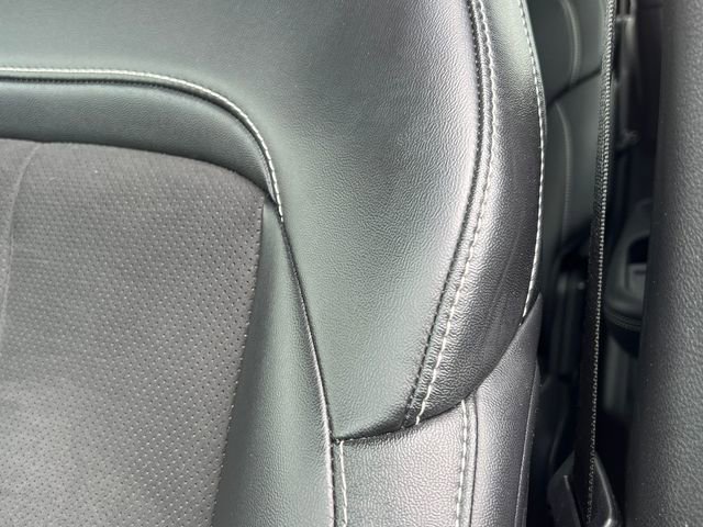 Used 2024 Jeep Grand Cherokee Altitude image 14