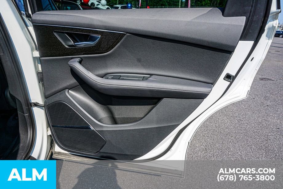 Used 2025 Audi Q7 3.0T Premium Plus image 59