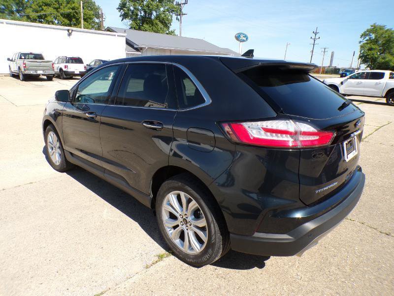 Used 2024 Ford Edge Titanium w/ Equipment Group 301A AWD/4WD image 4