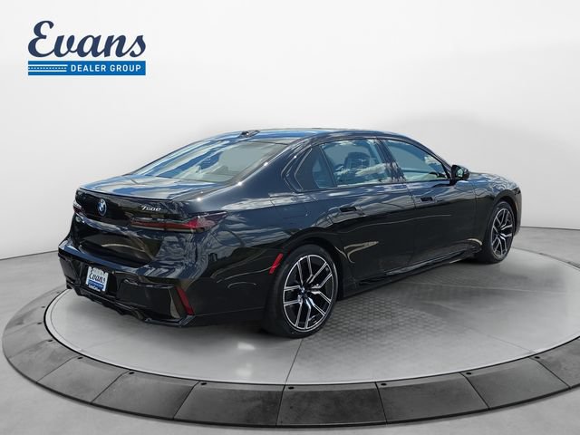 New 2026 BMW 750e xDrive AWD/4WD image 6