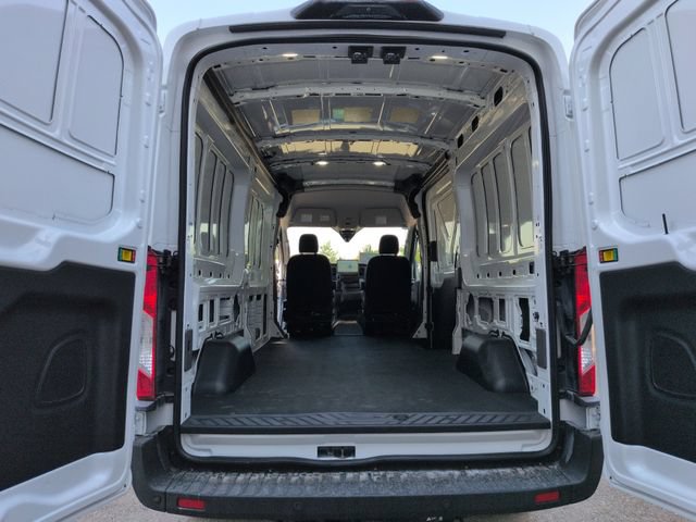New 2026 Ford Transit 250 148 Medium Roof Extended AWD image 21
