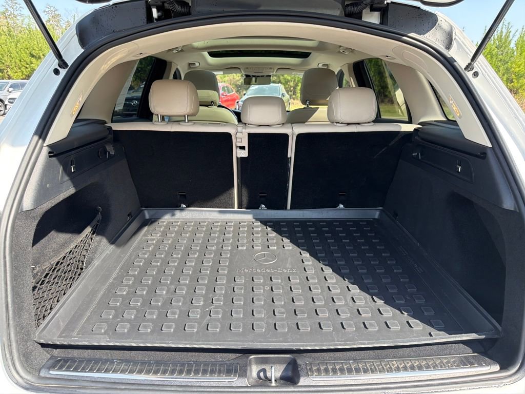Certified 2022 Mercedes-Benz GLC 300 image 30