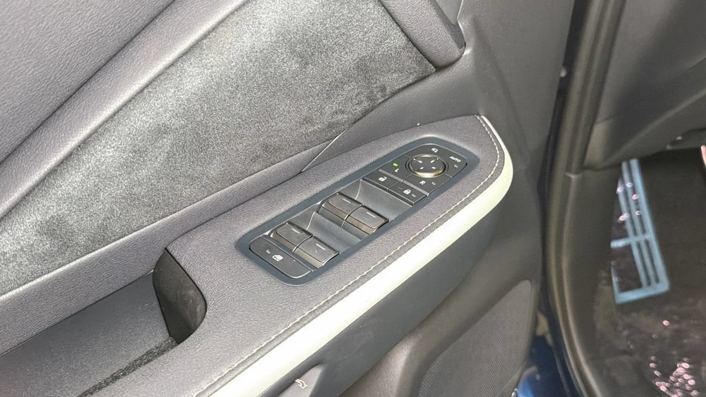 New 2026 Lexus TX 500h AWD image 14
