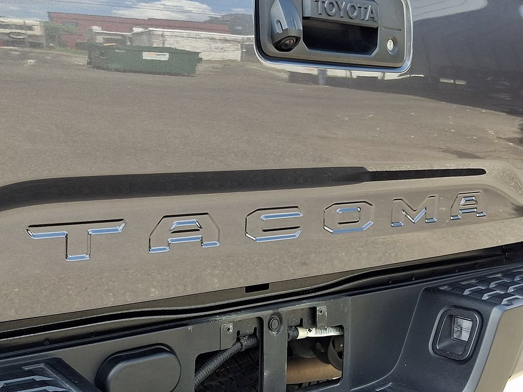 Used 2023 Toyota Tacoma SR w/ SR Convenience Package RWD image 30