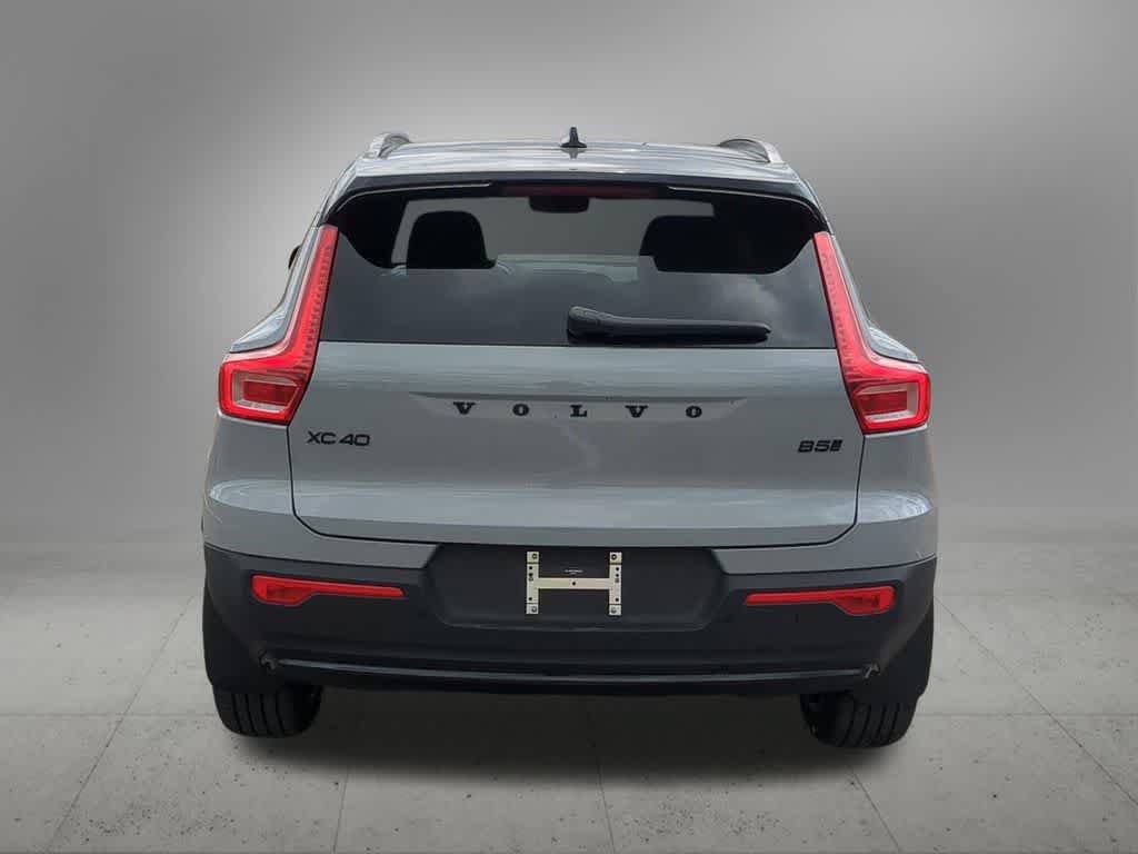 New 2026 Volvo XC40 B5 Ultra w/ Protection Package Premier AWD/4WD image 5