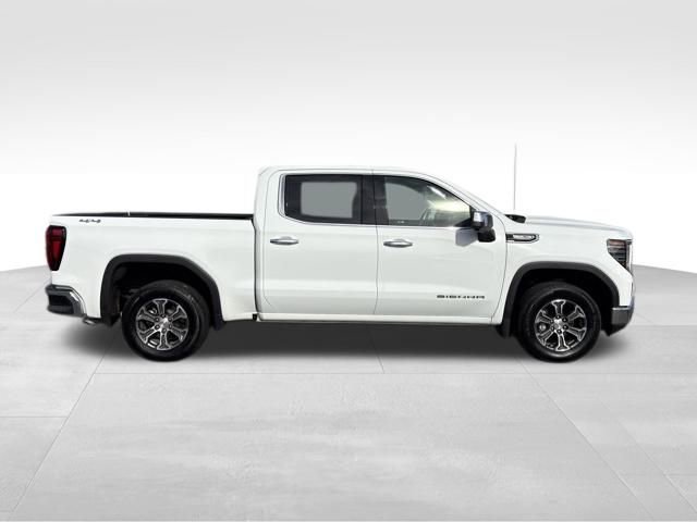 Used 2024 GMC Sierra 1500 SLT image 4