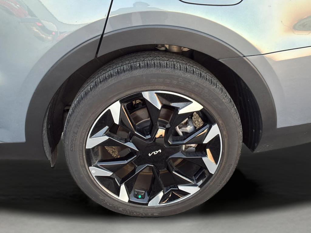 Used 2024 Kia Sorento EX w/ Panoramic Sunroof Package FWD image 30