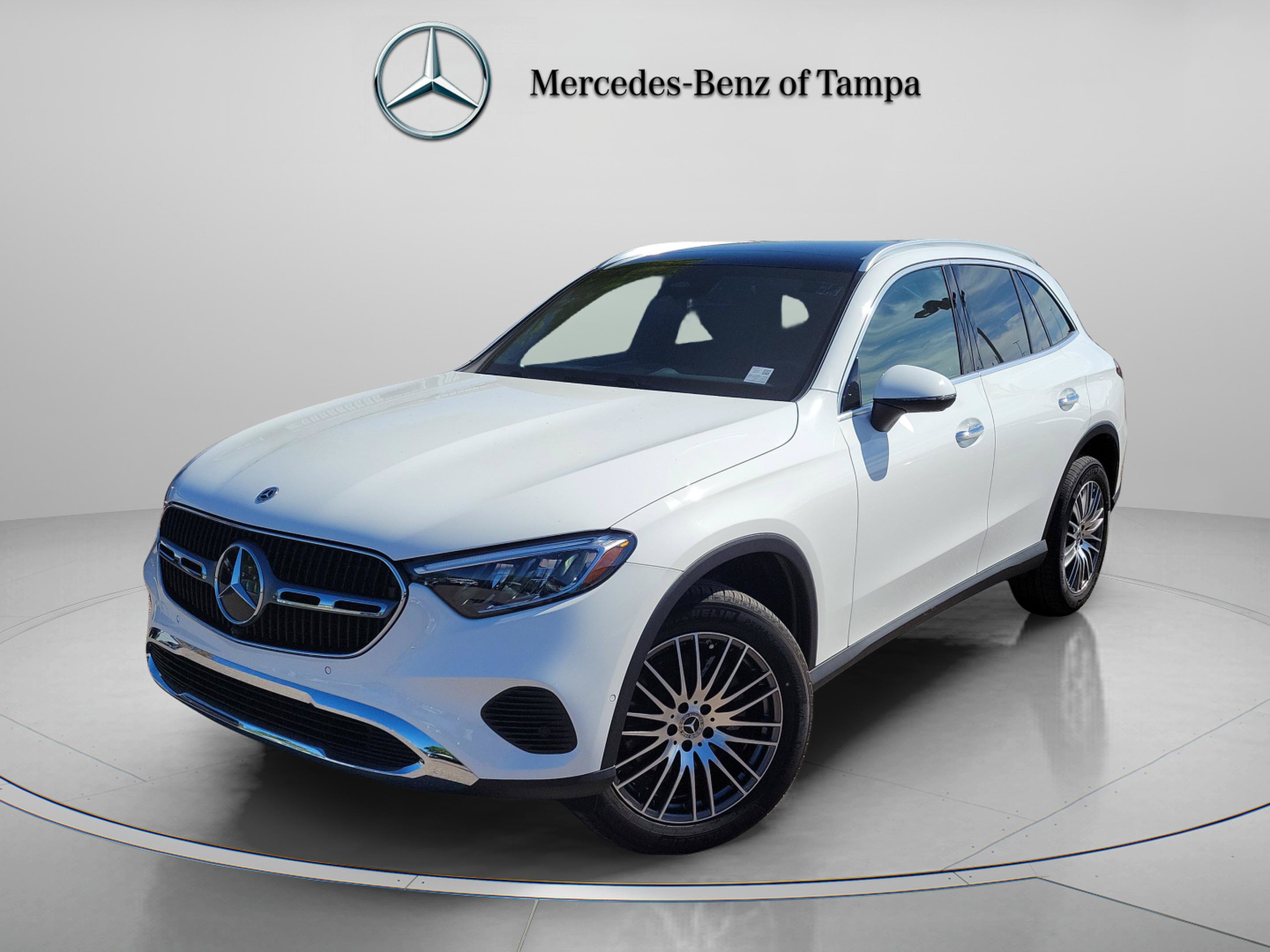 Used 2026 Mercedes-Benz GLC 300 4MATIC image 1