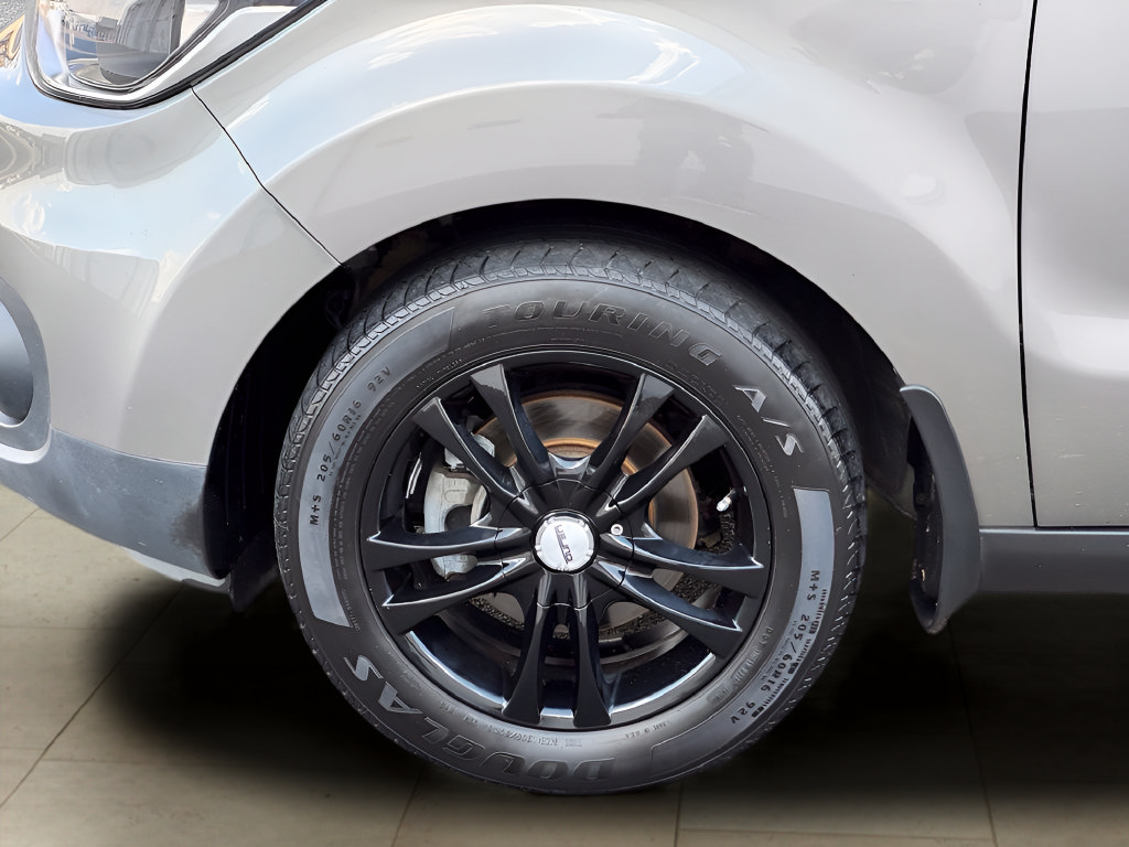 Used 2019 Kia Soul FWD image 31