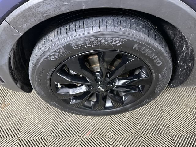 Used 2020 Kia Sorento EX image 10