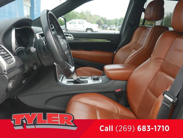 Used 2016 Jeep Grand Cherokee SRT AWD/4WD image 35