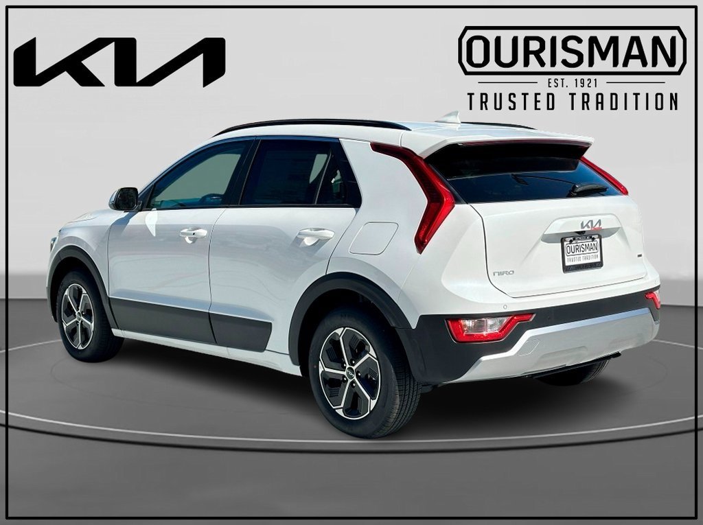 New 2025 Kia Niro EX image 3