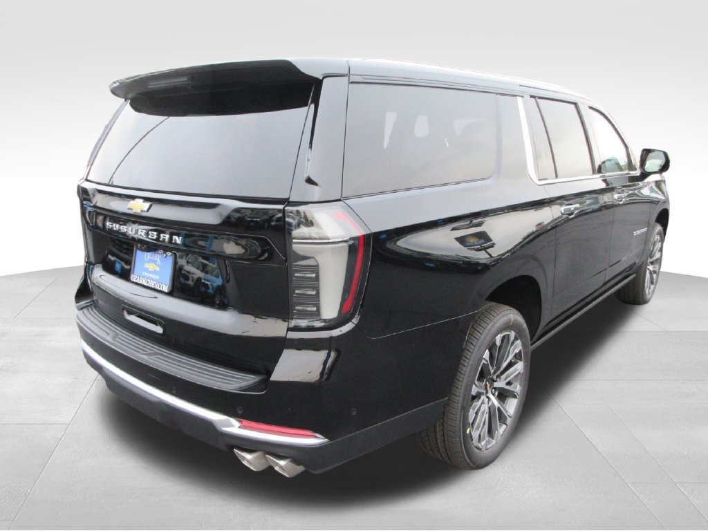 New 2027 Chevrolet Suburban High Country AWD/4WD image 6