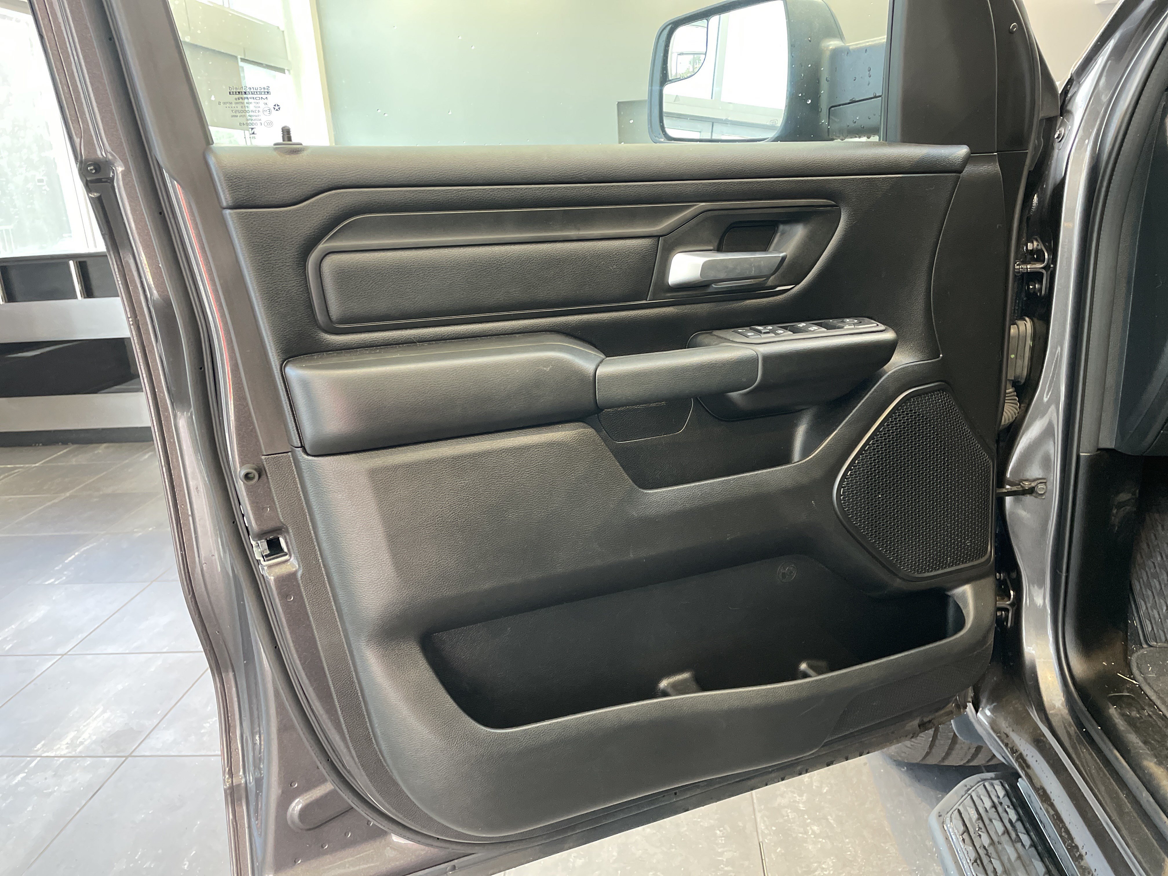 Used 2026 RAM 1500 Express AWD/4WD image 14