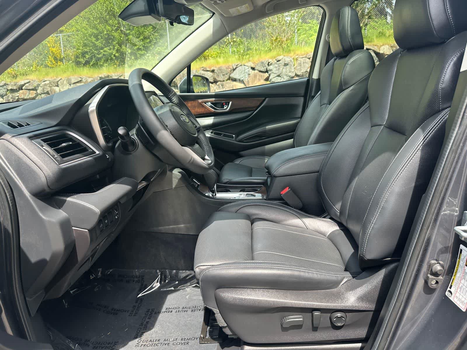 Certified 2023 Subaru Ascent Touring AWD/4WD image 17
