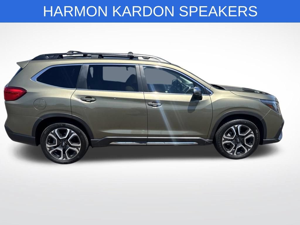 Used 2023 Subaru Ascent Limited w/ Technology Package AWD/4WD image 8