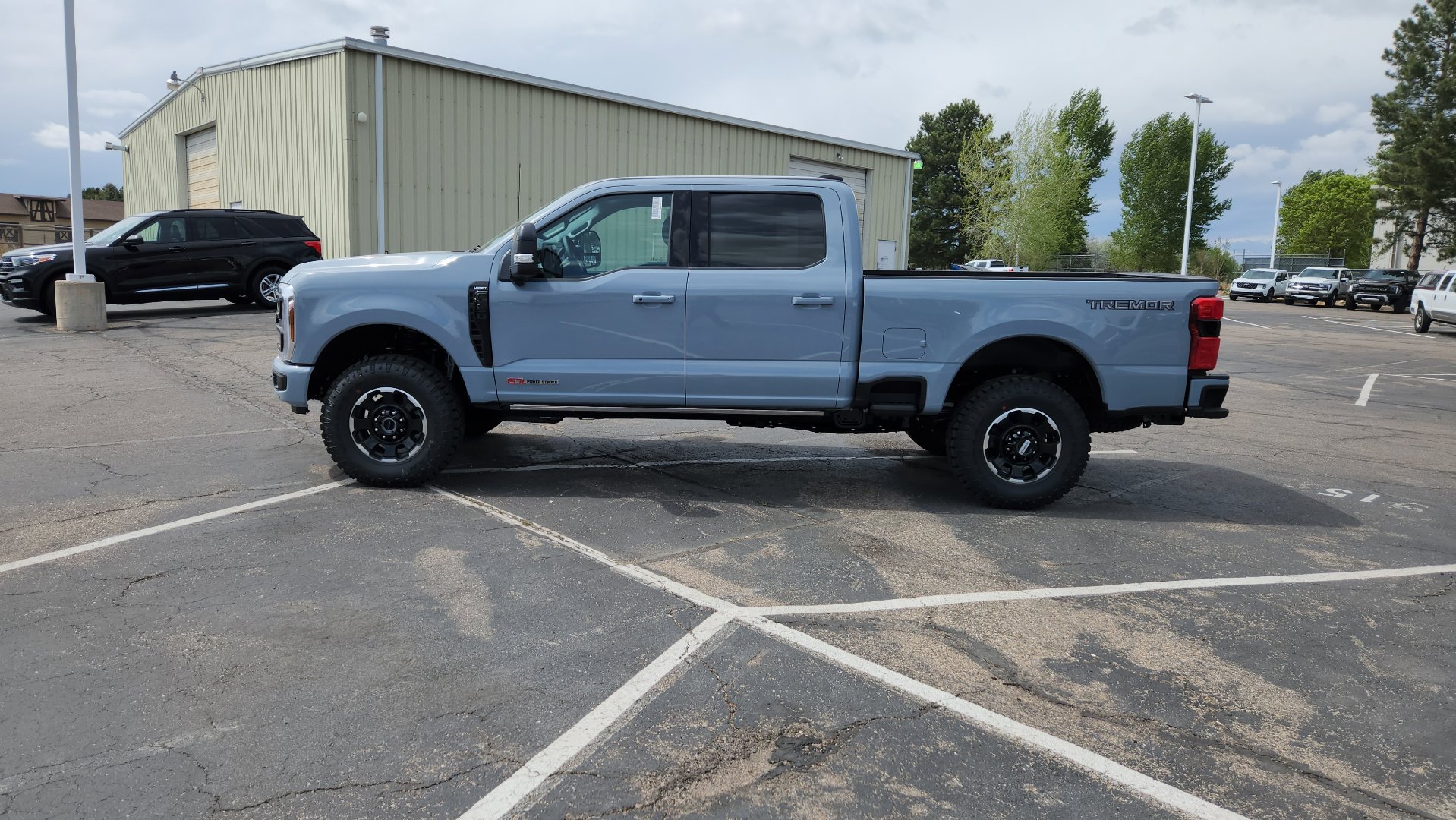 New 2026 Ford F350 Lariat AWD/4WD image 7