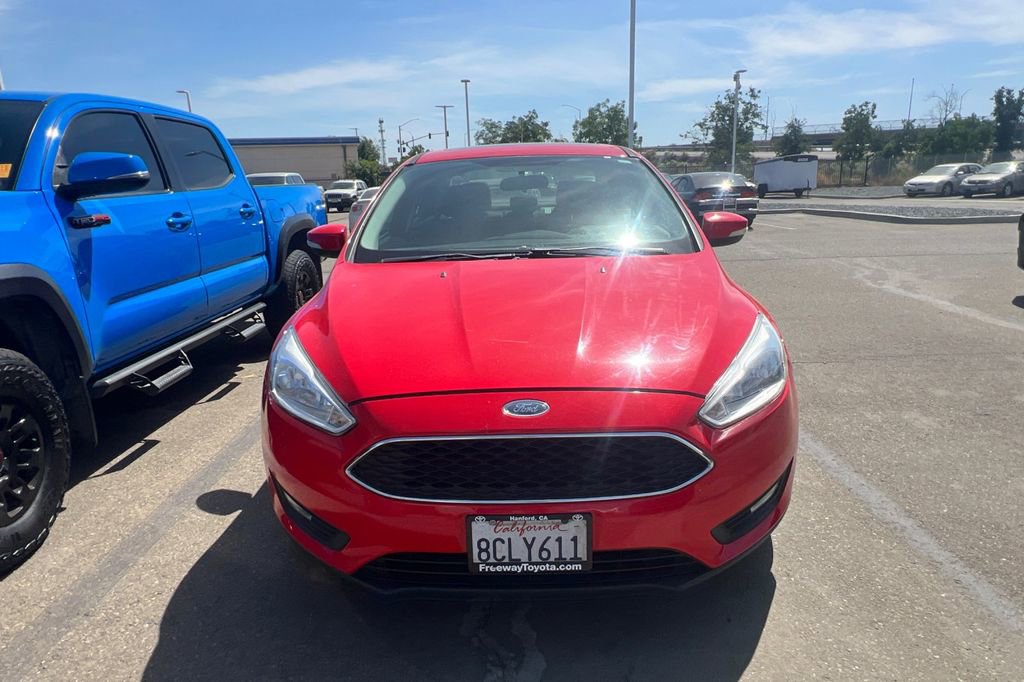 Used 2017 Ford Focus SEL FWD image 3