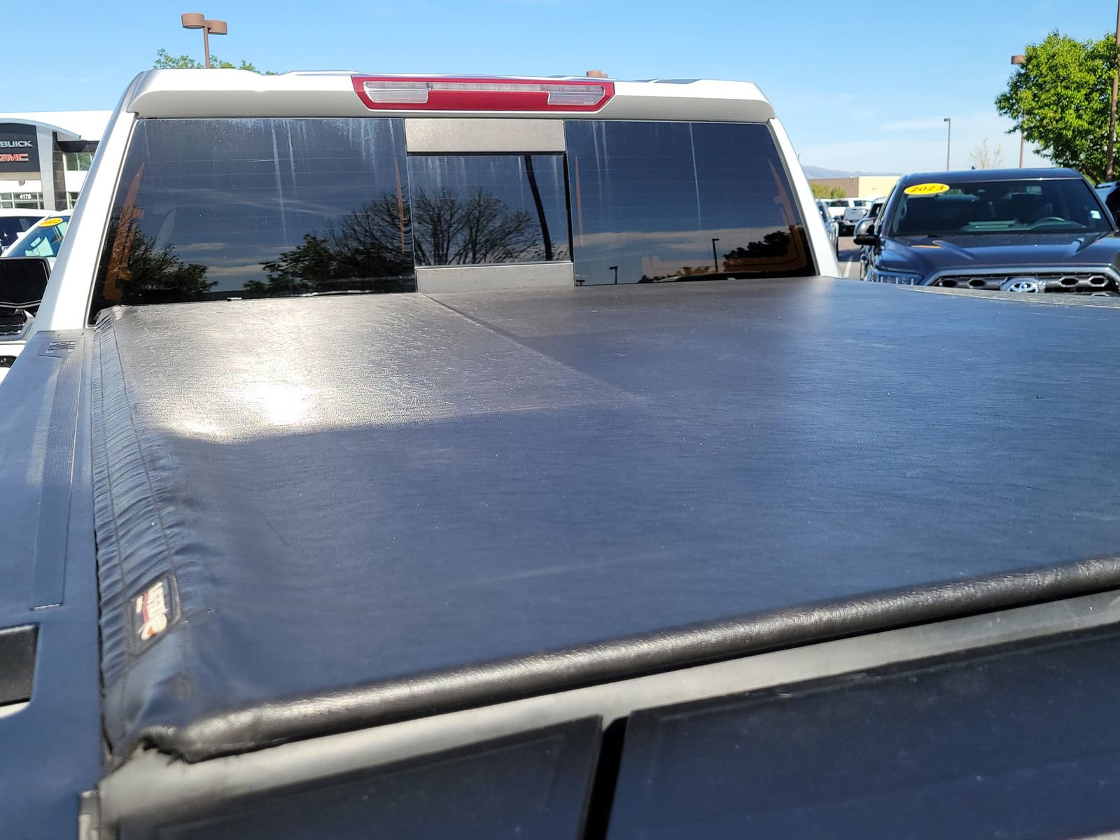 Used 2022 GMC Sierra 1500 AT4 w/ Sierra Safety Plus Package AWD/4WD image 14