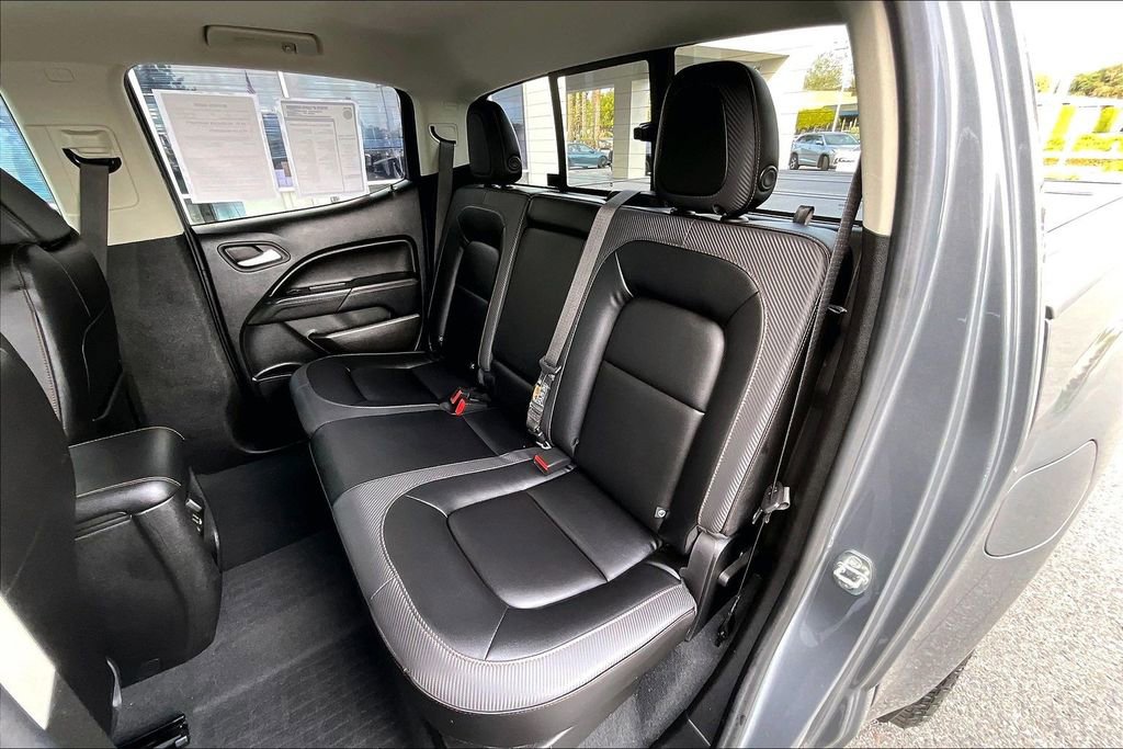 Used 2022 GMC Canyon AT4 image 23