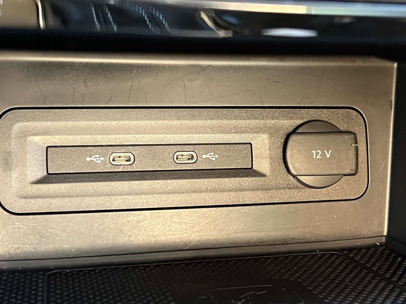 Used 2022 Volkswagen Atlas SE image 30