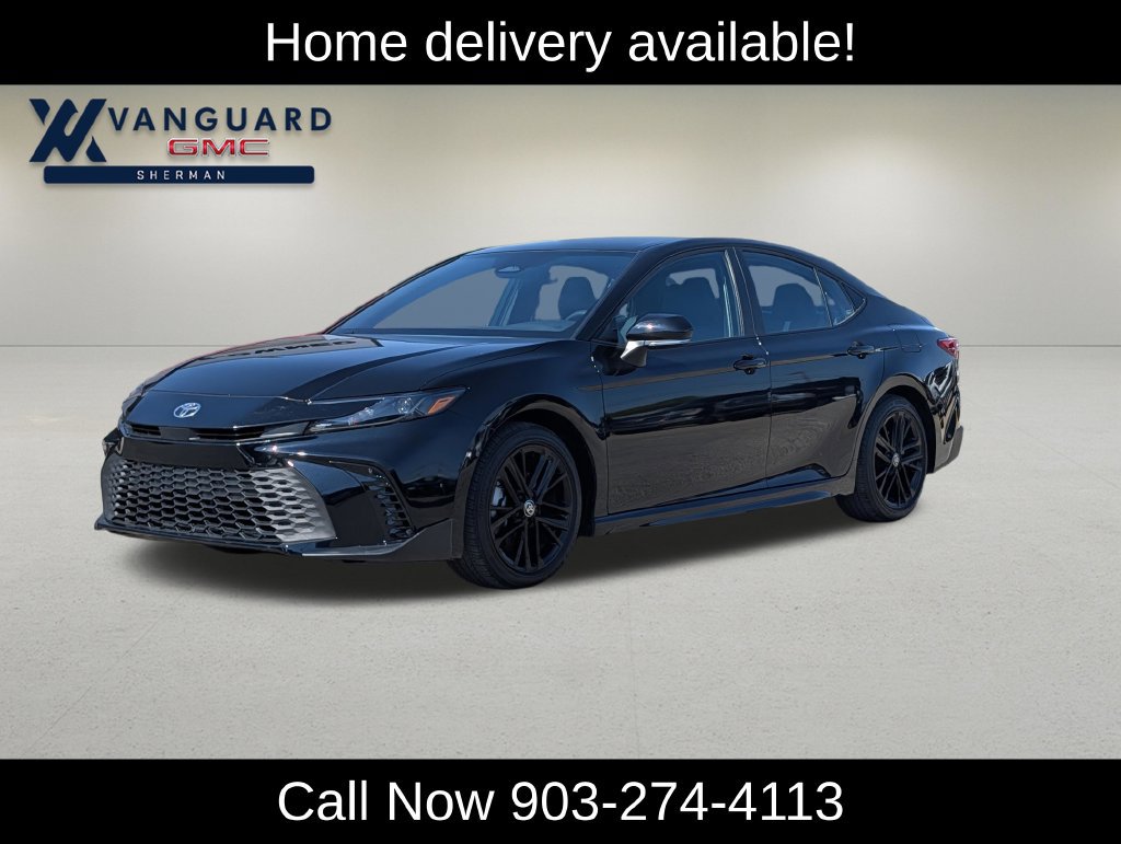 Used 2026 Toyota Camry SE FWD image 3