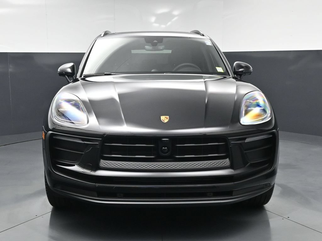 New 2026 Porsche Macan AWD/4WD image 13