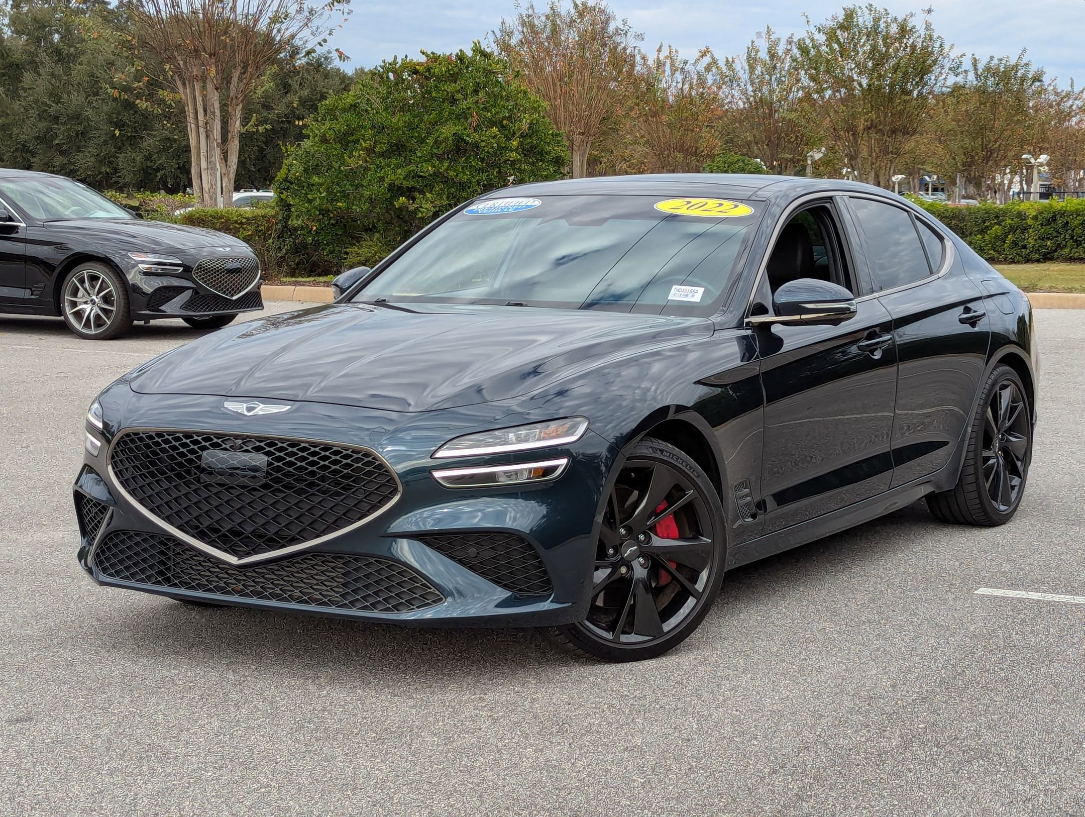 Certified 2022 Genesis G70 3.3T image 1