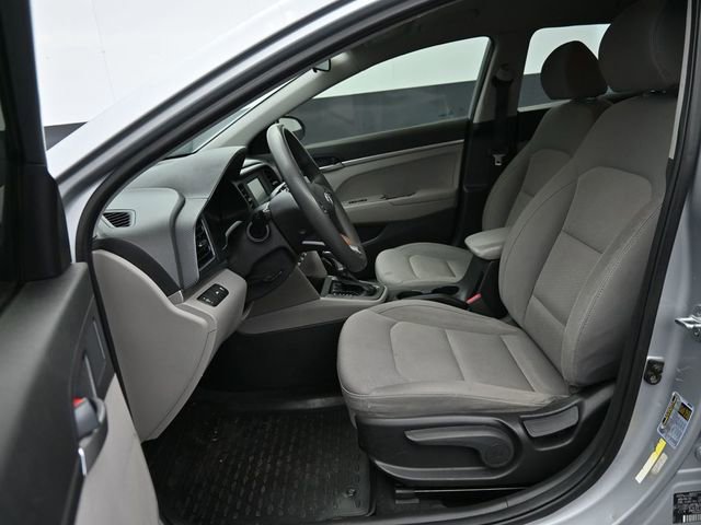 Used 2020 Hyundai Elantra SE w/ Convenience Package (C2) image 37