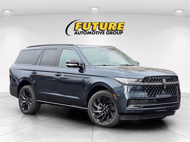 New 2025 Lincoln Navigator Reserve w/ Jet Appearance Package