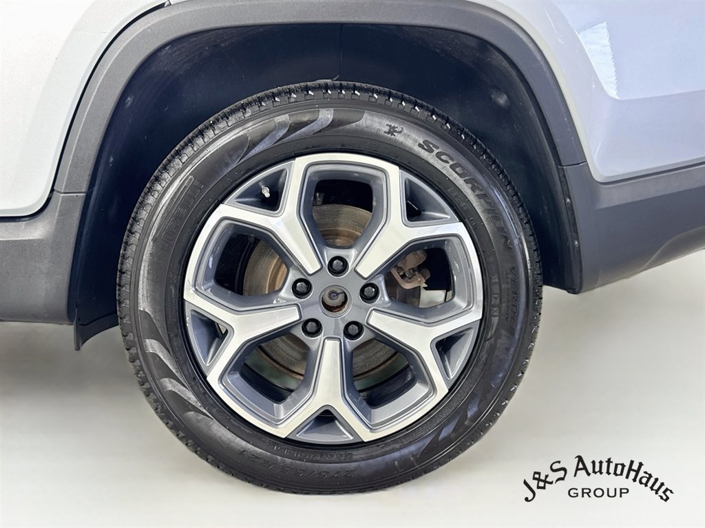 Used 2023 Rivian R1T Adventure Dual AWD/4WD image 41
