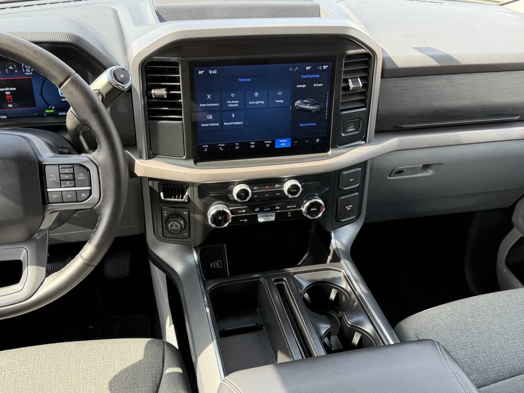Used 2025 Ford F150 XLT w/ Equipment Group 301A Standard AWD/4WD image 16