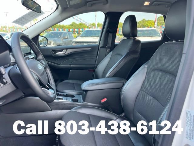 Used 2025 Ford Escape SE FWD image 7
