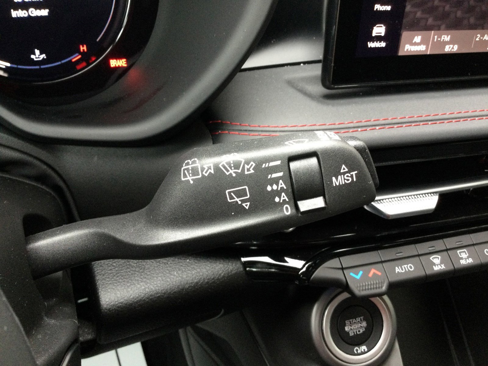 New 2024 Dodge Hornet GT w/ Tech Pack w/o Parking image 15