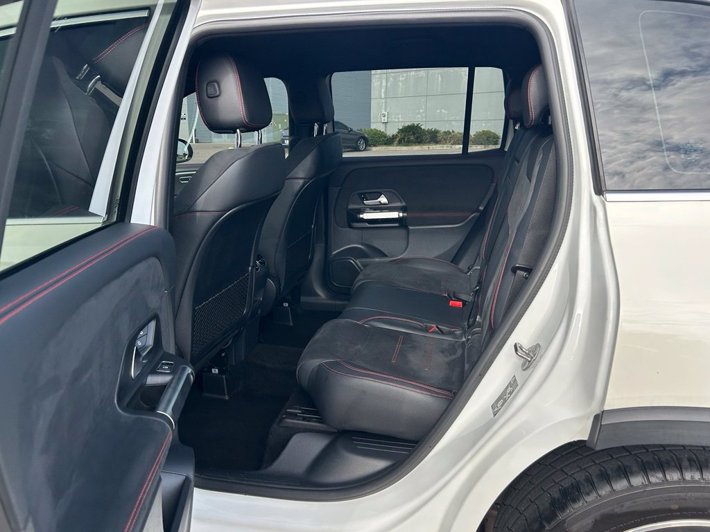 Used 2022 Mercedes-Benz GLB 35 AMG 4MATIC image 50