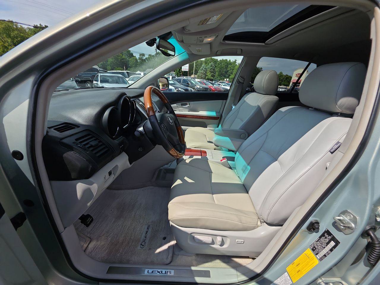 Used 2004 Lexus RX 330 AWD image 3