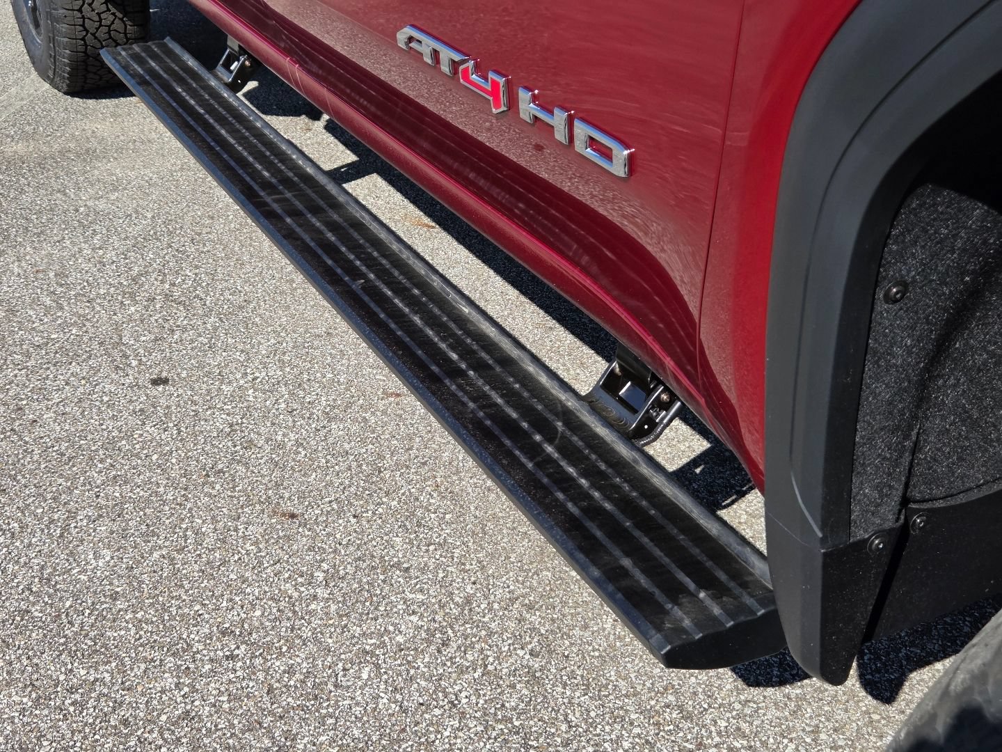New 2026 GMC Sierra 2500 AT4 w/ AT4 Premium Plus Package AWD/4WD image 22