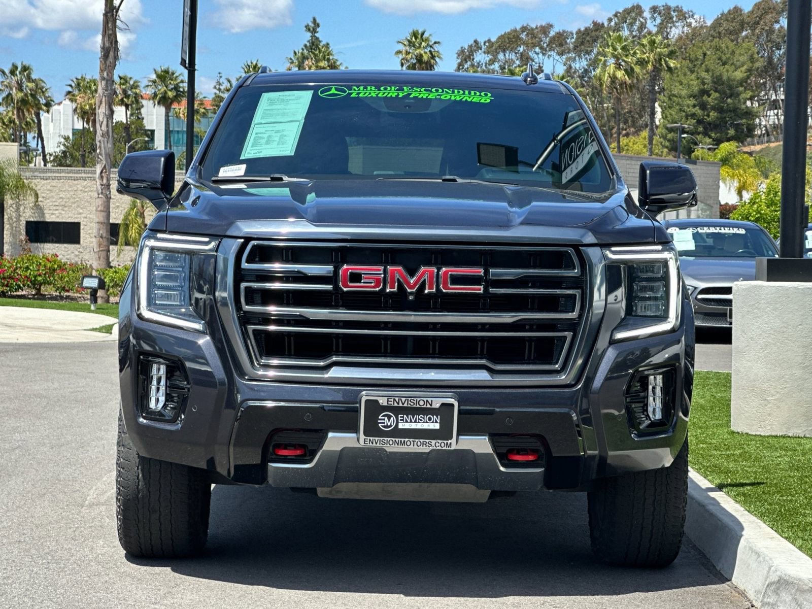 Used 2023 GMC Yukon AT4 w/ AT4 Premium Plus Package AWD/4WD image 8